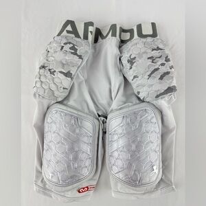 Under Armour HeatGear HEX Padded Compression Shorts Men Medium Football Girdle